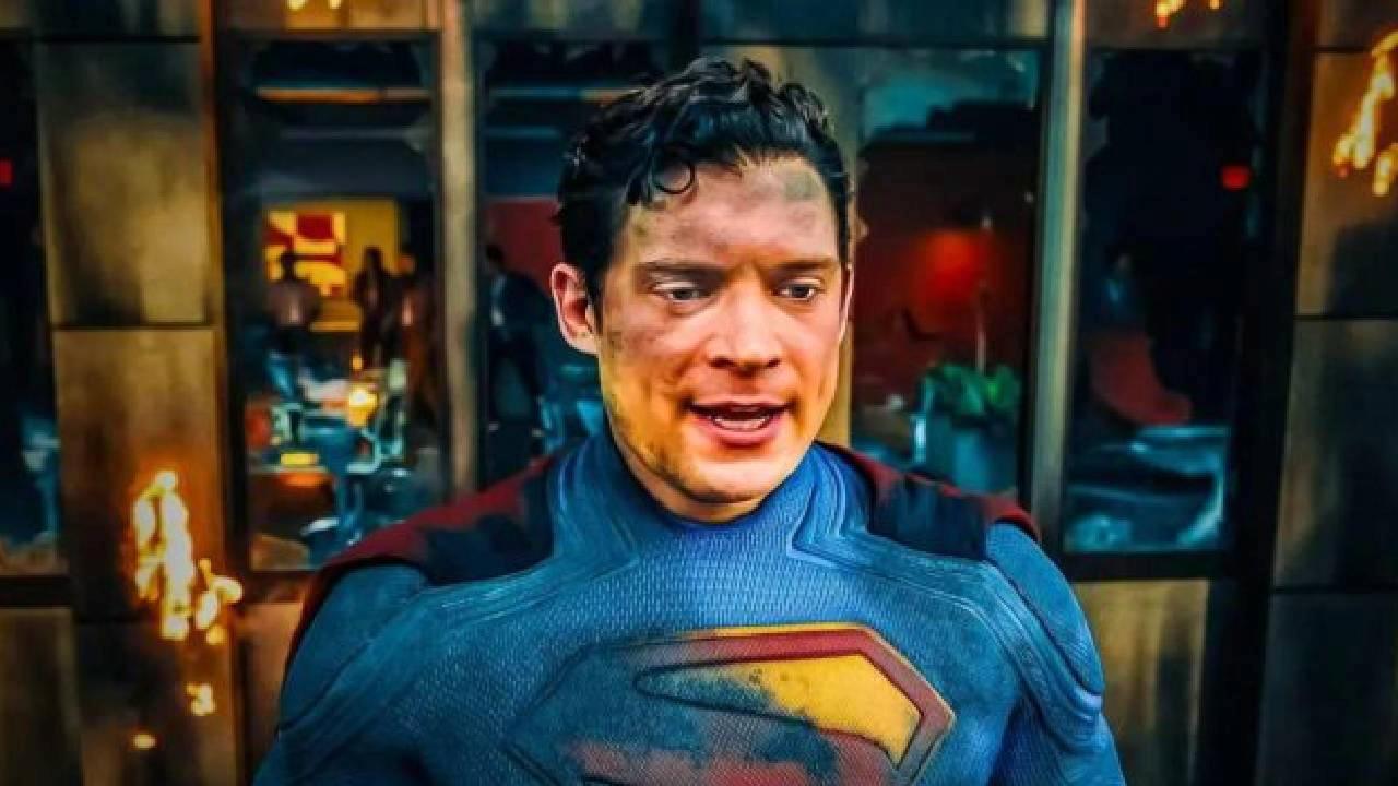 iyilik-simgesi-superman-fantastik-aksiyon-ve-dramatik-animasyonun-en-degerli-hediye-1VfvjPFH.jpg