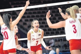 kadinlarin-spor-alanlarindaki-gucu-ve-destek-noktasi-BVTp3taj.jpg