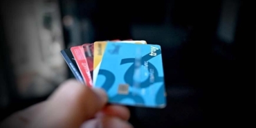 merkez-bankasindan-yeni-hamle-kredi-karti-faiz-oranlari-dusuruldu-RM5jIOkr.jpg