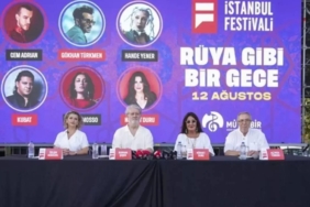 muyorbirin-25-yil-donumunu-efsunlu-bir-konserle-anmak-sanat-ve-muzik-dunyasinda-unutulmaz-bir-an-Xc2Knqyr.jpg