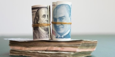 yatirimcilar-icin-onemli-uyari-dolar-kritik-seviyeyi-gecti-yil-sonu-tahminleri-mUNCmqKg.jpg