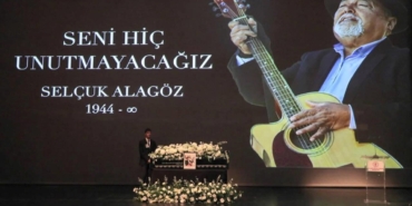 barisi-ondan-ogrenmenin-derin-yolculugu-insanlik-ve-uygarlasmanin-anahtari-MHN83cbV.jpg