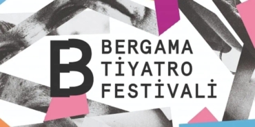 bergama-tiyatro-festivali-tarihi-kentin-gelecege-yuruyusunun-izinde-3TsjGR17.jpg