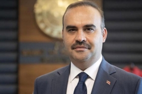 girisimciye-buyuk-destek-basarili-adimlar-icin-ilham-verici-rehber-NqpYK4Af.jpg