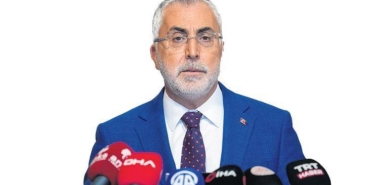 memuru-enflasyona-ezdirmeyecegiz-magduriyeti-onlemede-kararli-adimlar-si6F48O3.jpg