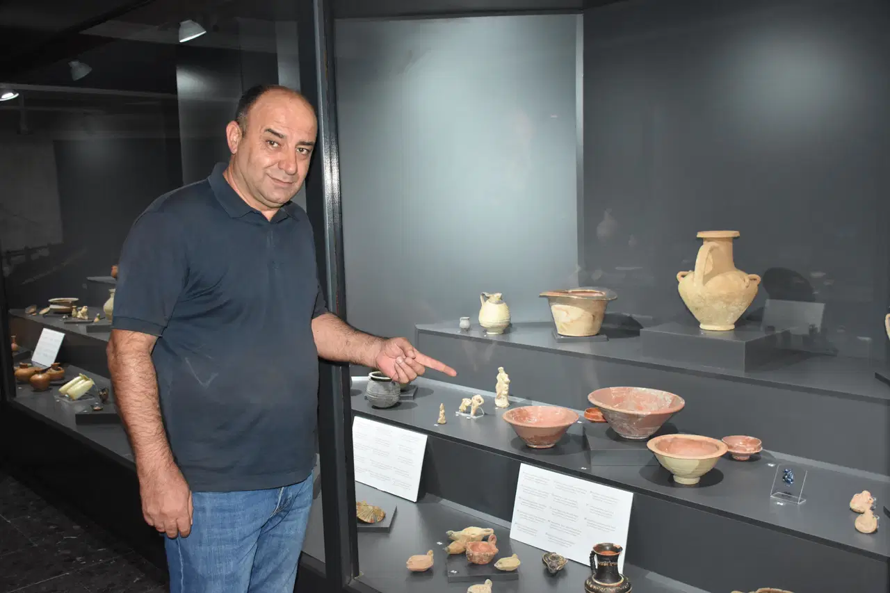 Parmakta Yüzük Taşıyan İki Bin Yıllık Bronz Kol Parçası: 45 Yıldızlı Bir Düğümle İlk Kez Başkente Sergileniyor