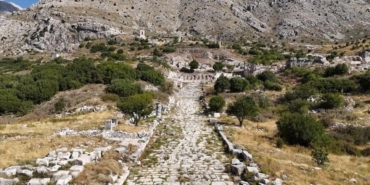 sagalassos-antik-kentinde-odeon-gun-yuzune-cikiyor-zamanin-izlerini-aydinlatan-kulturun-yeni-ufku-CetgZBab.jpg