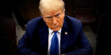 trump-hemen-istifa-et-demisti-cikartilan-kisinin-gorevi-sok-ediyor-cooku-gorevden-aldi-FZMHJYh5.jpg