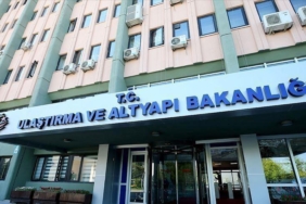 ulastirma-ve-altyapi-bakanligi-otoyol-ve-koprulerde-herhangi-bir-hasar-tespit-edilmemistir-c6LGIejt.jpg