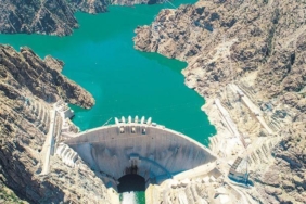 yusufeli-elektrigi-25-milyon-kisiye-ulasacak-dayanikli-enerjiye-yeni-adim-iWn2Utqc.jpg