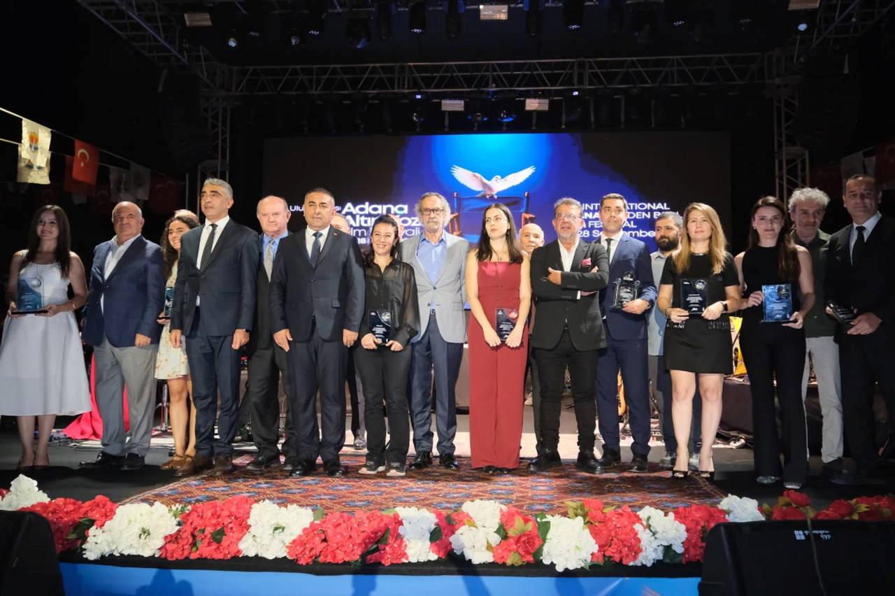 altin-koza-ve-orhan-kemal-emek-odulleri-toreni-ile-baslayan-gece-ceylan-ertemin-konserinde-dusunsel-bir-yolculuk-wBSj4xVP.jpg