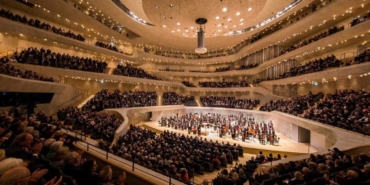 elbphilharmoniede-baslayan-tugfo-konser-turnesi-zihinlerde-iz-birakan-bir-baslangic-1v61QLJr.jpg