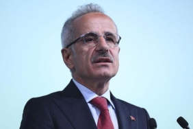 gunes-enerjisinden-uretilen-milli-hizli-tren-turkiyenin-yuzaki-projesi-Sxbgjma9.jpg