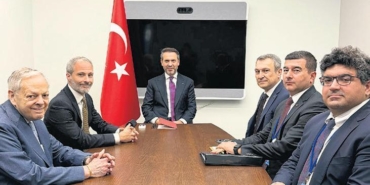 new-yorkta-enerji-ve-finans-gundeminde-bulusan-sesler-kuresel-piyasalarda-yeni-dengeler-nieGm3Zy.jpg