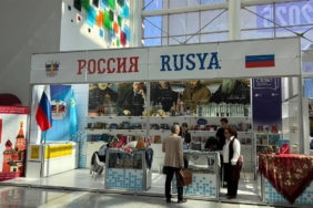 ankarada-rus-edebiyati-kelimelerin-sinir-tanimadigi-zihinsel-sarmallarin-bulusmasi-5jZDu9Pn.jpg