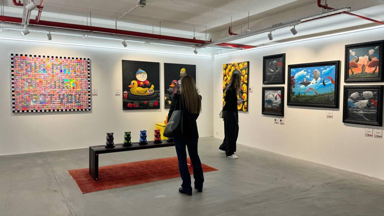 artweeks-istanbul-sanatin-nabzini-12-kez-titreten-etkinlikte-buyuleyen-anlar-J9LBGnKu.jpg