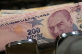 enflasyon-sonrasi-maas-zammi-beklentileri-ve-en-dusuk-emekli-ayligi-icin-yeni-tahminler-ynrqijQN.jpg