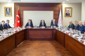 gida-komitesi-yeniden-toplandi-karar-anilarina-yolculuk-uqzHtx7O.jpg