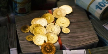 gram-altinda-siddetli-dusus-sonrasi-onumuzdeki-iki-gun-icin-dikkat-piyasalarda-kader-haftasi-gLtDcyUk.jpg