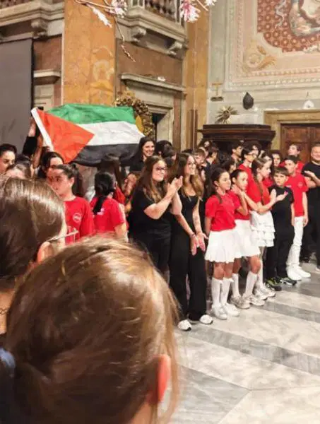 Roma’da Yankılanan Antakya’nın Sesi: Şarkı Söylemek Umuttur