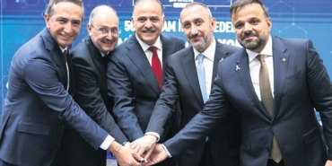 turkiye-5g-zaferi-uc-operatorun-kiyasiya-yarisiyla-kdv-dahil-35-milyar-dolarlik-rekor-Es2FtACr.jpg