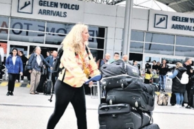 yabanci-turistler-16-milyon-seviyesini-asti-turkiyeye-gelen-ziyaretcilerde-yeni-donem-basladi-JbuvODY3.jpg