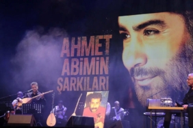 ahmet-kaya-icin-ataturk-kultur-merkezinde-anma-anlam-ve-seslerin-intihaliyle-anilarin-vicdani-89UzHtbF.jpg