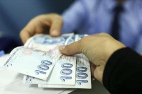 asgari-ucrette-yeni-zam-senaryosu-milyonlarin-gozleri-ve-kulaklari-bu-haber-icin-acik-zNrr48zq.jpg