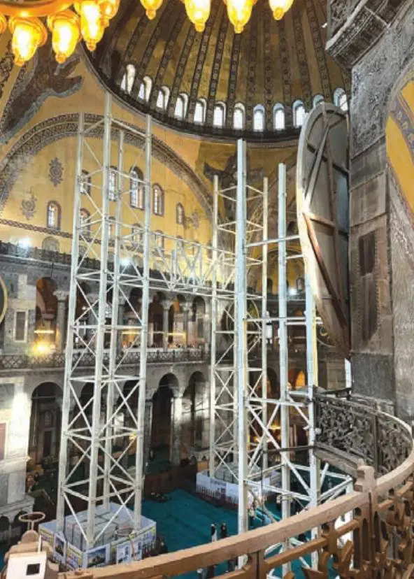 Ayasofya ve Topkapı Sarayı: Kötü Yönetimin Bedeliyle Demirle Batan Miras