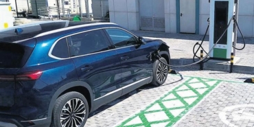 elektrikli-araclar-icin-yeni-sarj-tarifesi-avmlerde-yuksek-tenhada-dusuk-fiyatla-rAHTl9yq.jpg