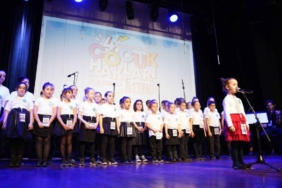 ibbnin-ara-tatilinde-minikler-icin-baslayan-etkinlikler-soz-cocuklarin-vTz8GV4U.jpg