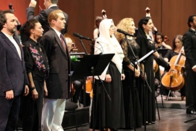 sanatcilarin-ataturke-yurekten-saygi-ve-ozlem-dolu-anitsal-anlatisi-RnZTaDTf.jpg