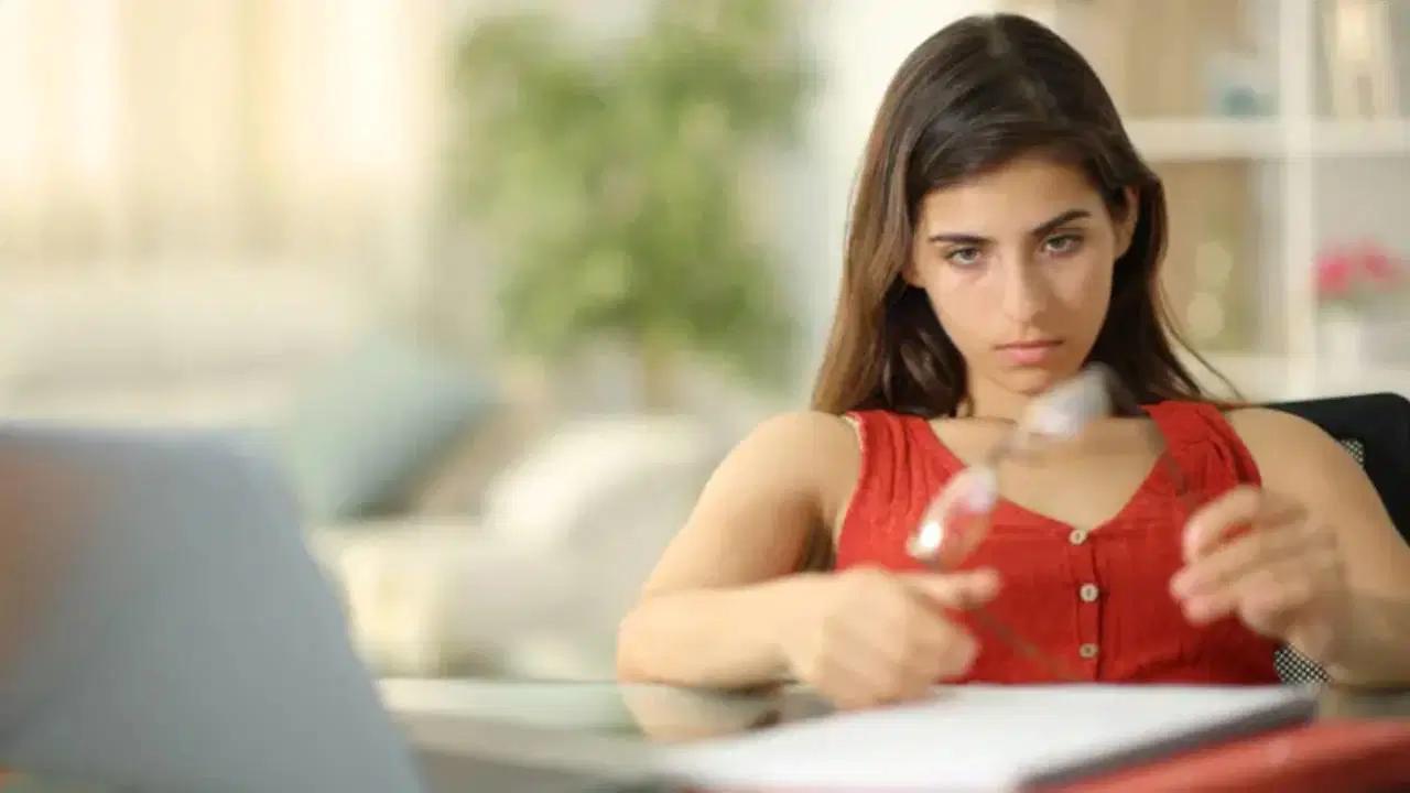 turkiyede-dikkat-eksikligi-ve-hiperaktivite-bozuklugu-artiyor-yasam-boyu-surebilen-bir-gercek-CXhBIzwP.jpg