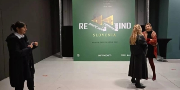 zamanin-katmanlarinda-yolculuk-cermodernin-ev-sahipligindeki-rewindslovenia-sergisi-28-aralika-kadar-ziyarette-lST9tX8g.jpg