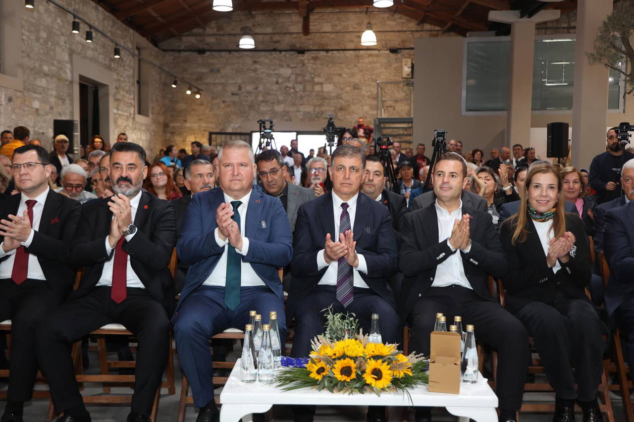 Zeytinin Binlerce Yıllık Öyküsü: 2. Uluslararası Urla Zeytin ve Sanat Festivali’nde Bir Ufuk Açan Yolculuk