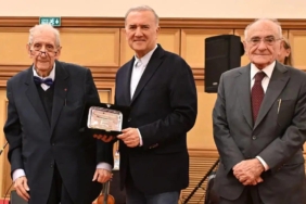 42nci-uluslararasi-istanbul-kitap-fuarinin-onur-odulu-sahipleri-tuyapta-mungan-gecesi-ve-edebiyatin-yeni-ufuklari-AFzmqfuk.jpg
