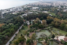 antalyadaki-6-milyar-dolarlik-dev-miras-kavgasi-buyuyor-mahkeme-karari-sonrasi-isletmeler-kapatiliyor-5QBes4Tk.jpg