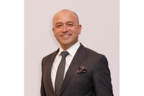 gelecegin-musteri-hizmetleri-yapay-zeka-ile-degisen-deneyimler-ve-surdurulebilir-iliskiler-6NWEXtFk.jpg