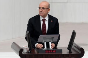 hazine-ve-maliye-bakani-mehmet-simsek-enflasyon-2026da-dusmeye-devam-edecek-LlJi1Ed6.jpg