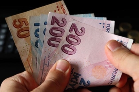 kamuda-ust-yoneticilere-30-bin-lira-seyyanen-zam-baslik-icin-ozgun-ve-web-icerigine-uygun-wtWDKkLk.jpg