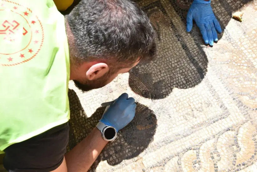 Medusa’dan Urartu Küplerine: 2025’in En Çarpıcı Arkeolojik Keşifleriyle Zamanın İzinde