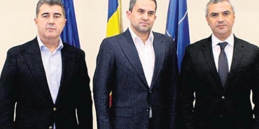romanyada-bir-kritik-imza-daha-son-dakika-gelismeleri-ve-analiz-ws8HxCTk.jpg