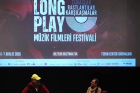 sinema-ve-muzigin-ic-ice-dusundurdugu-ilk-long-play-temaslar-rastlantilar-ve-karsilasmalarin-buyulu-dokusu-Wl3Gnmbb.jpg