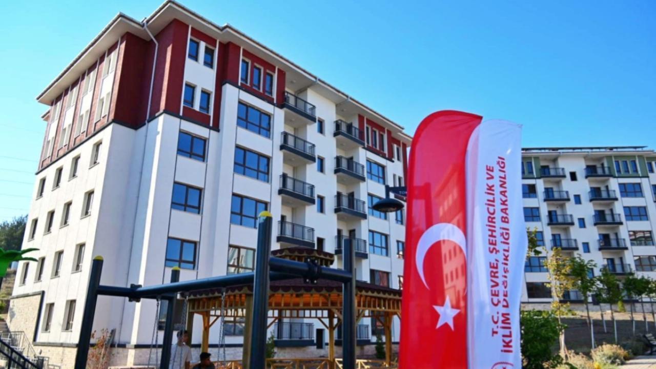 yuzyilin-konut-projesi-basvurularinda-son-gun-firsati-yuzune-cikarmayin-OsntkpOx.jpg