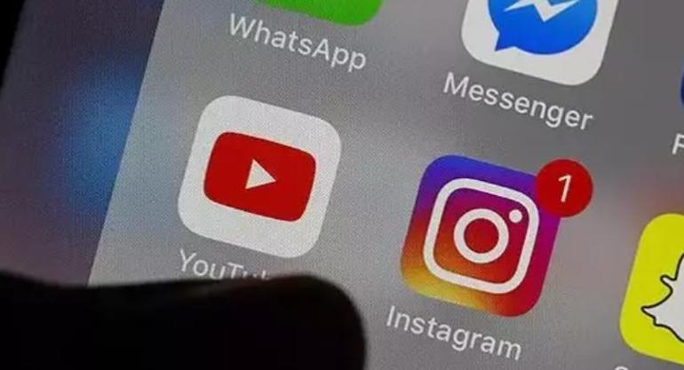 15 Yaş Altına Sosyal Medya Yasak! Fransa Okullarda Telefonları da Kapatıyor: Eğitim İçin Dijital Denge Nasıl Kuruluyor?