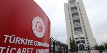 dis-ticaret-mevzuatini-ihlal-eden-firmalara-136-milyar-tl-ceza-yasal-uygulama-ve-etkiler-igXcGqyh.jpg