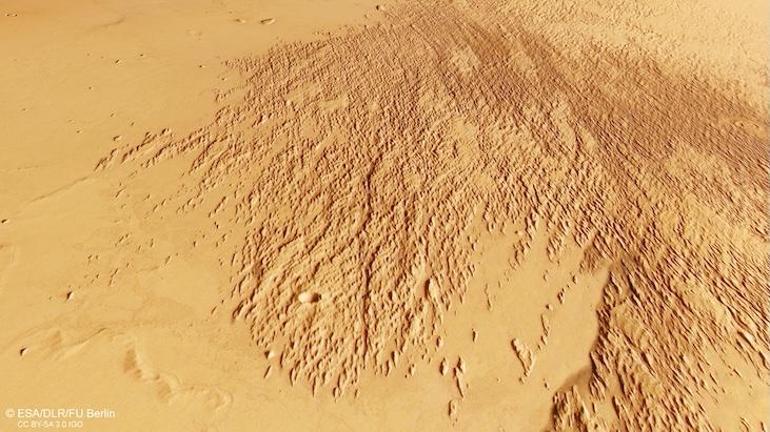 Mars Yüzeyinde Gizemli İzler: Keşfedilen İşaretin Ardında Neler Gizli?