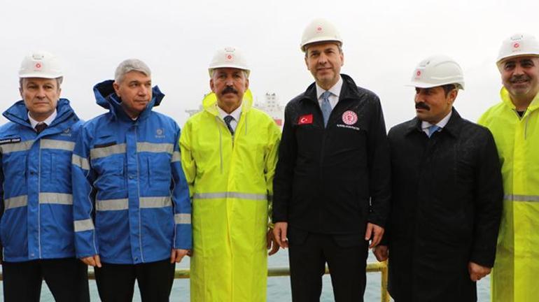 Bakan Bayraktar: İki Yılda 200 Milyon Metreküplük Gazı Gemilerle Taşıyabilir Hale Geleceğiz