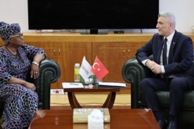 bakan-bolat-dunya-ticaret-orgutu-genel-direktoru-okonjo-iweala-ile-gorustu-onemli-guncel-gorusme-WvQL24eG.jpg
