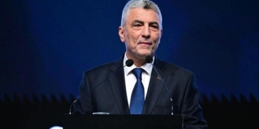 bakan-bolat-turkiye-azerbaycan-gurcistan-is-forumuna-katilacak-TFfrw1xp.jpg